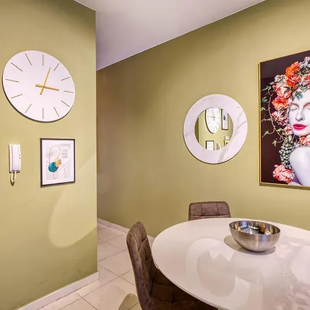 Apartman Stylish 1br In The Heart Of It All, Paceville By 360 Estates