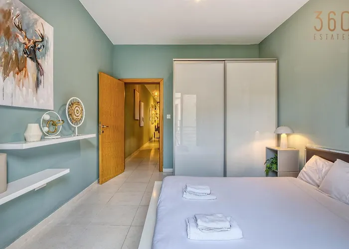 Stylish 1br In The Heart Of It All, Paceville By 360 Estates Lägenhet St. Julian's